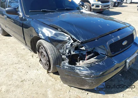 2011 Ford Crown Victoria Police Interceptor z USA, uszkodzony, nr VIN 2FABP7BV3BX120567